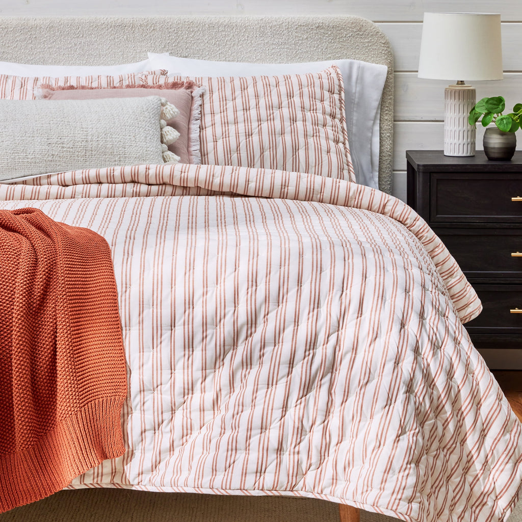 AVERO™ Copper Yarn Dyed Stripe Chambray Quilt, Full/Queen - AVERO™