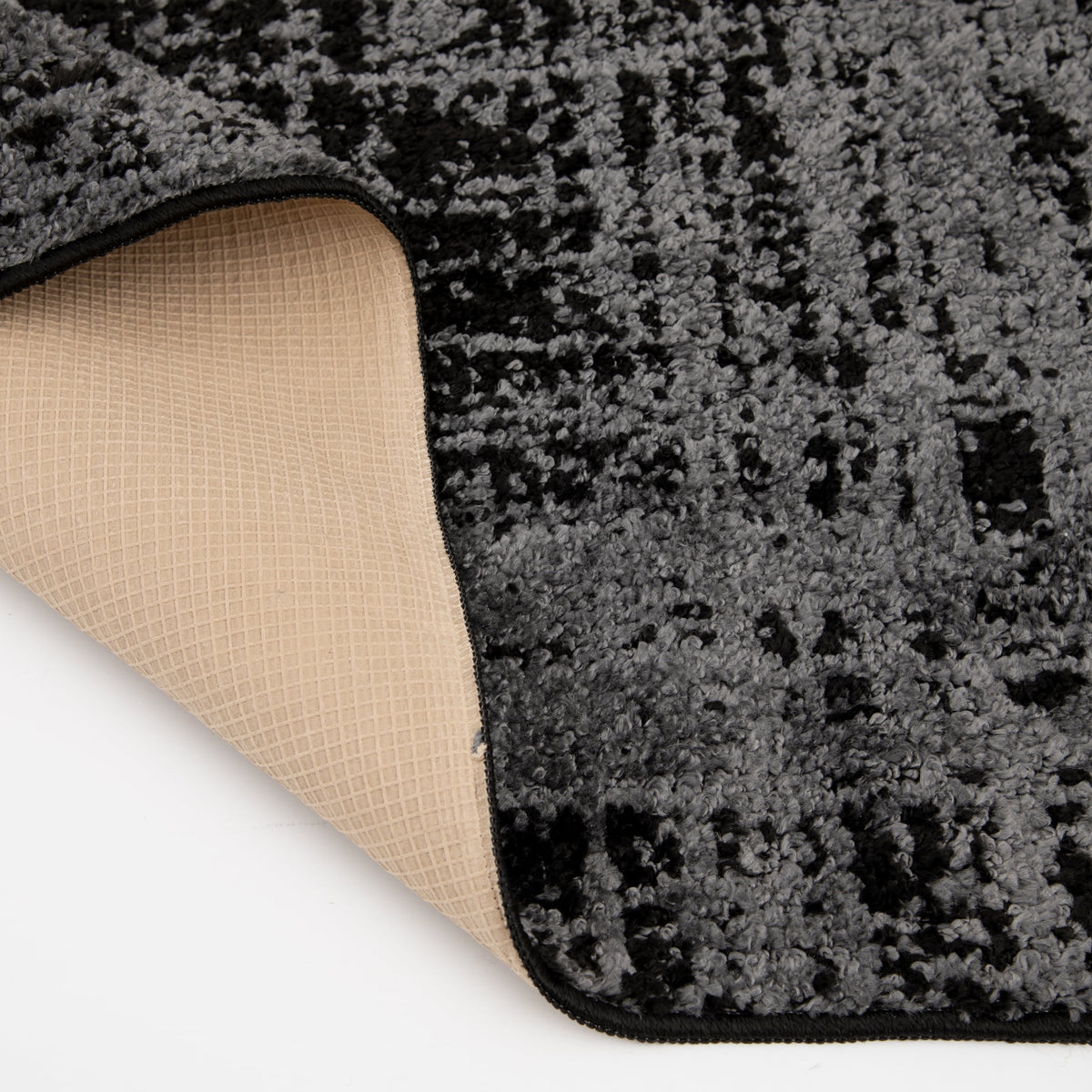 AVERO™ 60"x79" Black and Gray Abstract Indoor Area Rug - AVERO™