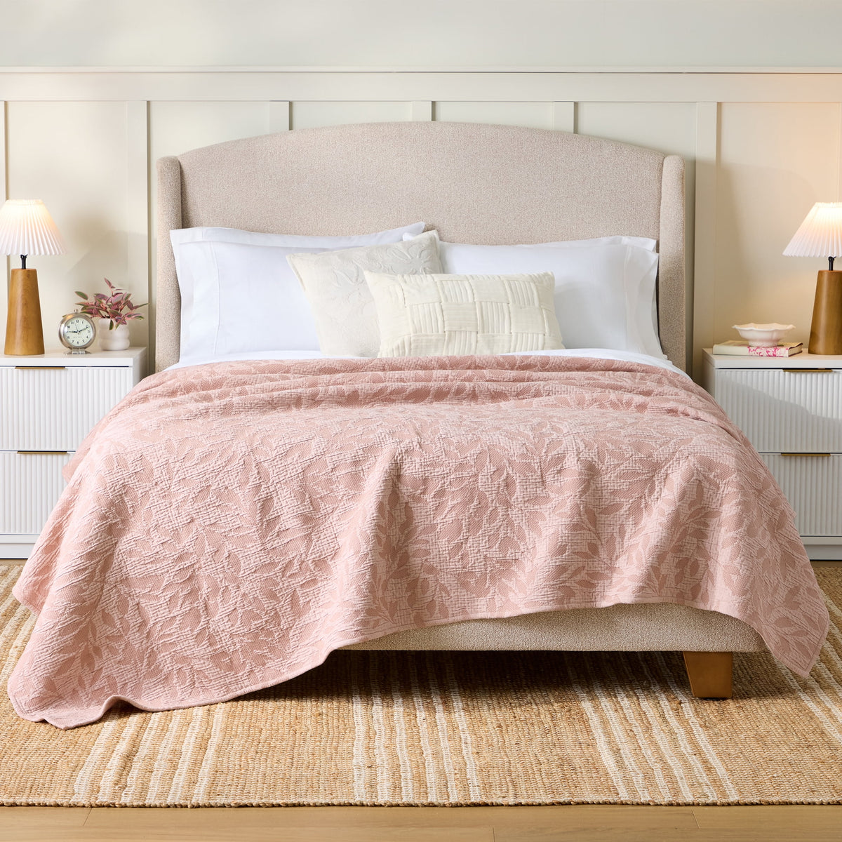 AVERO™ Antique Blush Botanical Double Cloth Cotton Quilt, Full/Queen - AVERO™