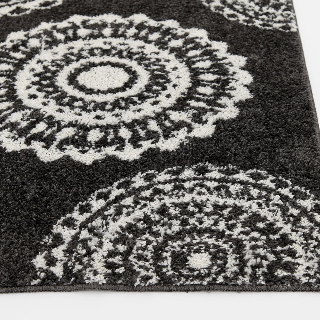AVERO™ 9'X12' Charcoal Gray Medallion Shag Indoor Area Rug - AVERO™