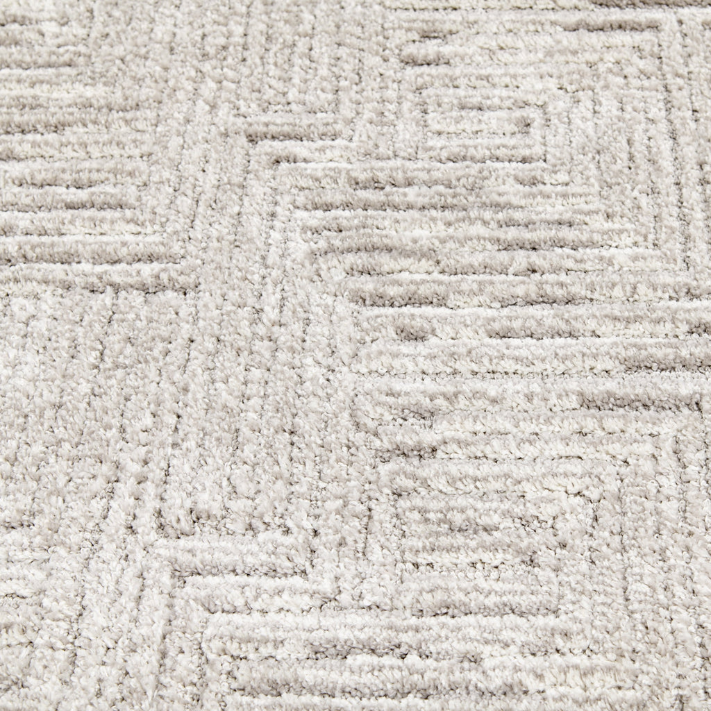 AVERO™ 5' x 7' Gray Geometric Block Hi Low Area Rug - AVERO™