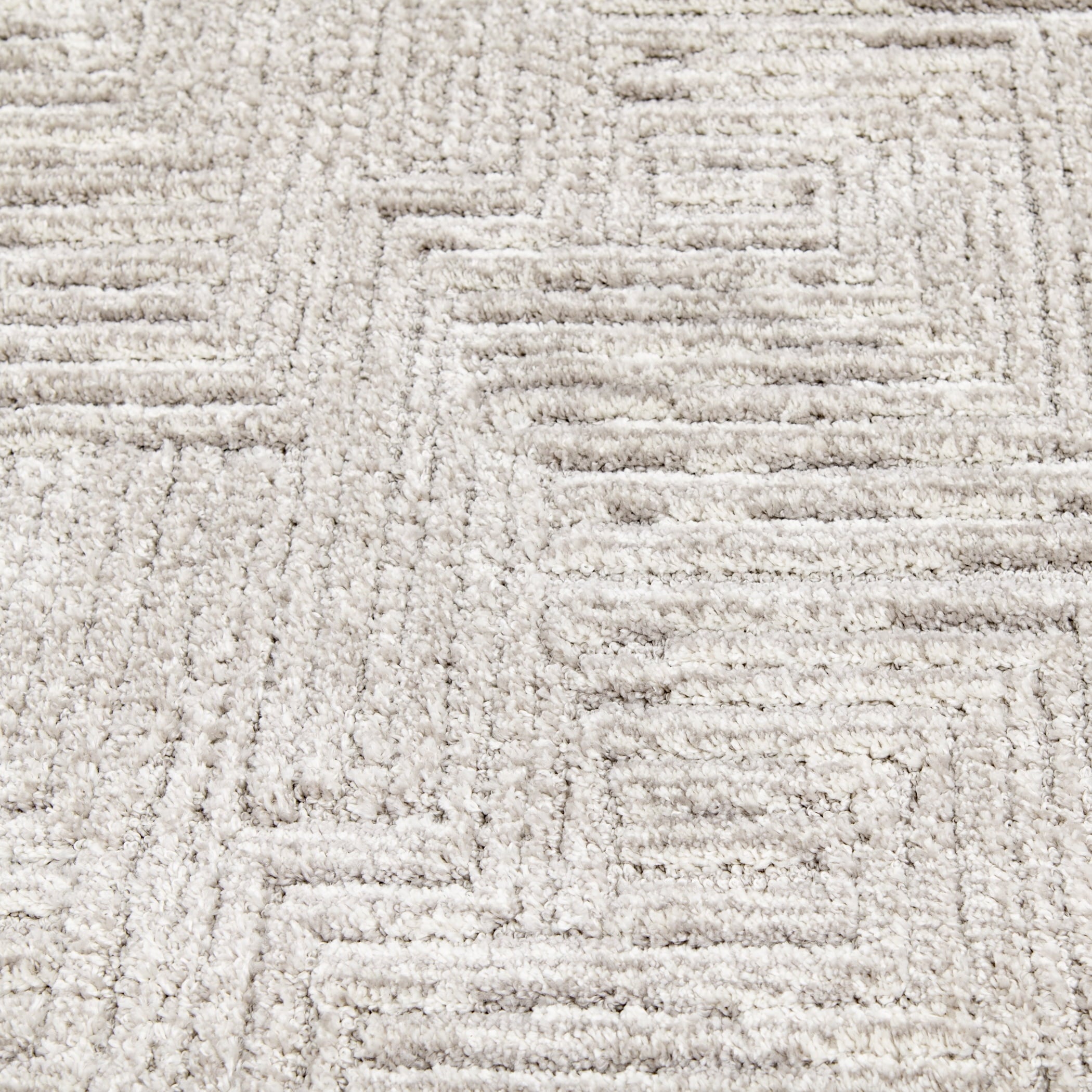 AVERO™ 5' x 7' Gray Geometric Block Hi Low Area Rug - AVERO™