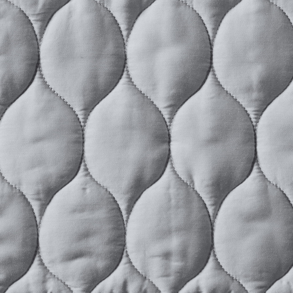 AVERO™ Tencel Quilt, King, Silver Grey, Soft Touch Bedding - AVERO™