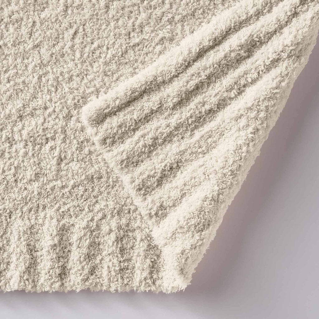 AVERO™ Beige Cozy Knit Blanket, Full/Queen Bedding - AVERO™