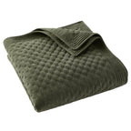 AVERO™ Tufted Matte Velvet Quilt, King - AVERO™