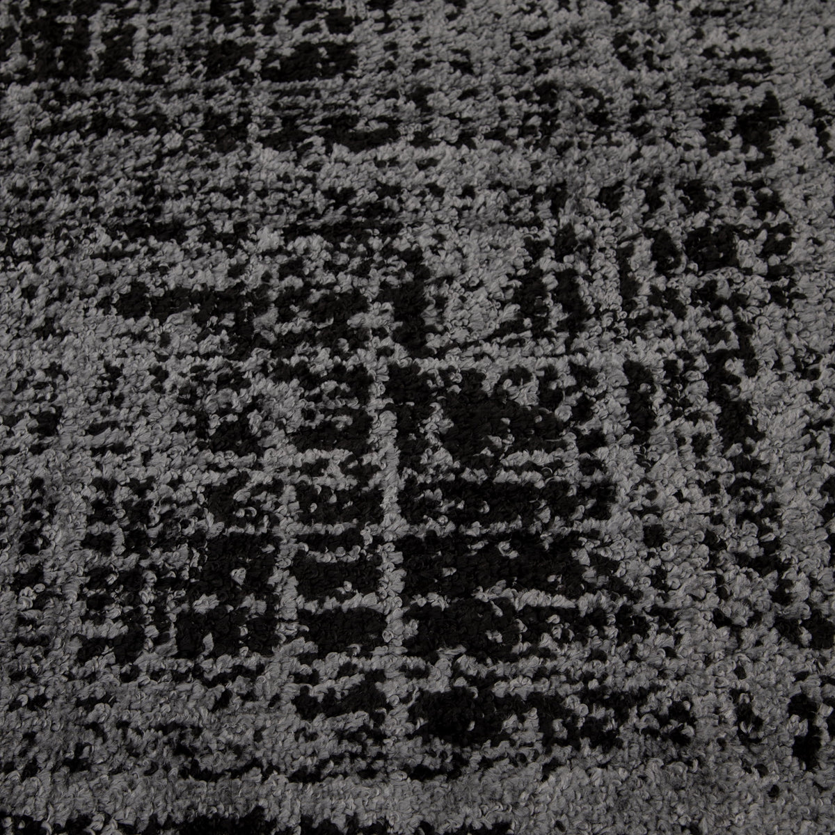 AVERO™ 60"x79" Black and Gray Abstract Indoor Area Rug - AVERO™