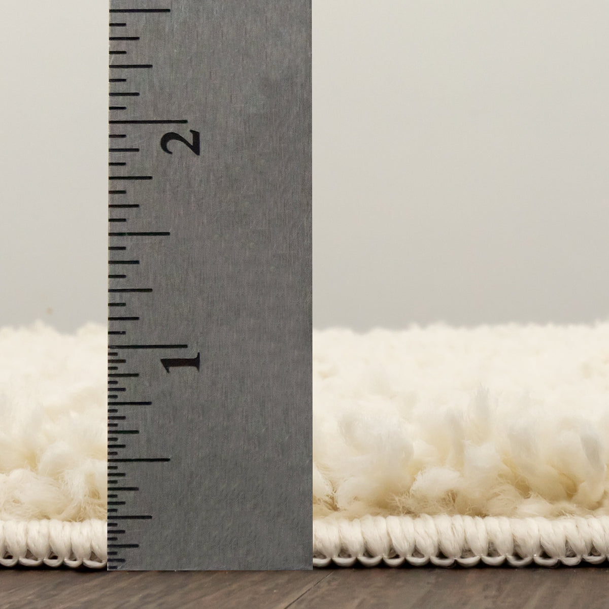 AVERO™ (2 pack) Traditional Solid Ivory Shag Indoor Area Rug, 5 ft x 7 ft - AVERO™