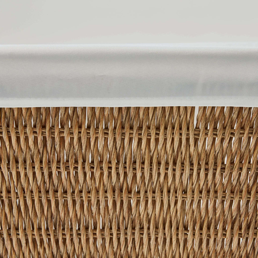 AVERO™ Resin Poly Rattan Laundry Basket with Liner, Adult - AVERO™