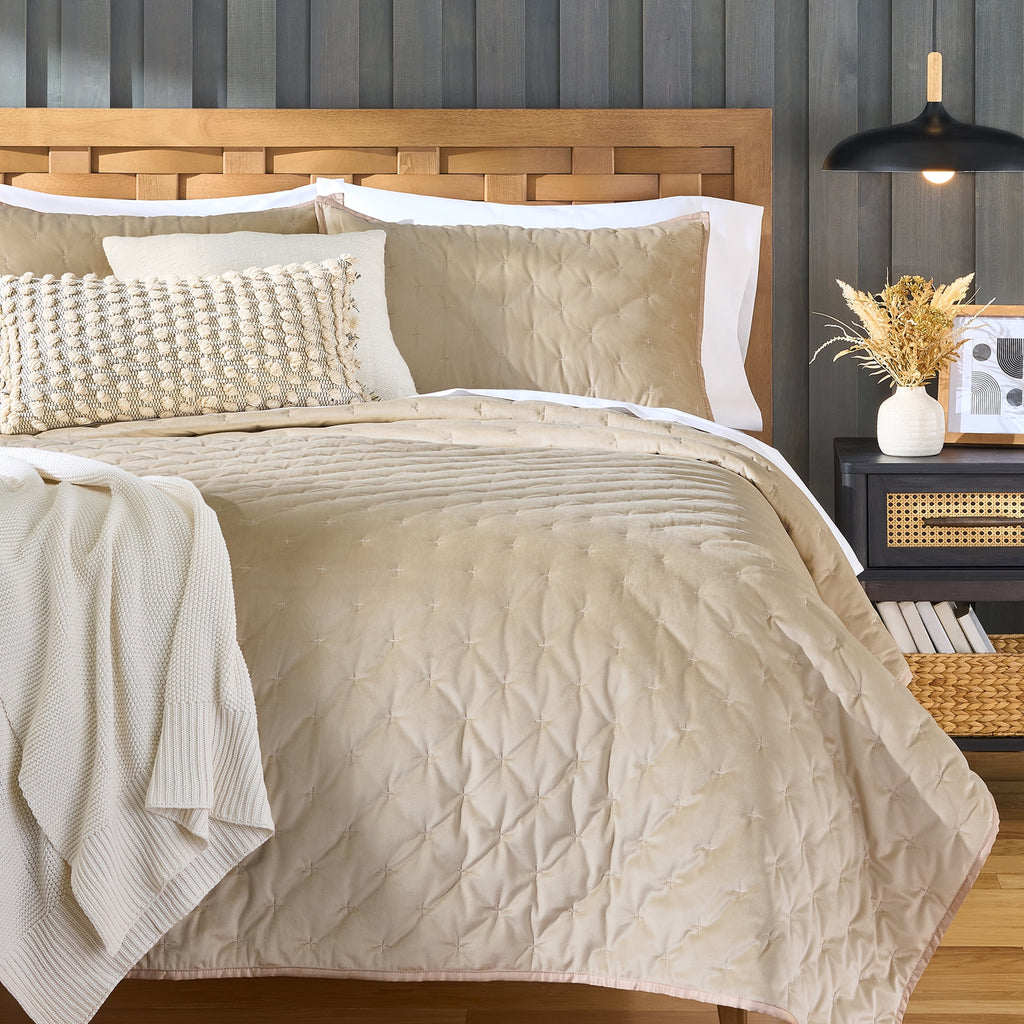 AVERO™ Tan Soft Velvet Embroidered Quilt, Full/Queen - AVERO™