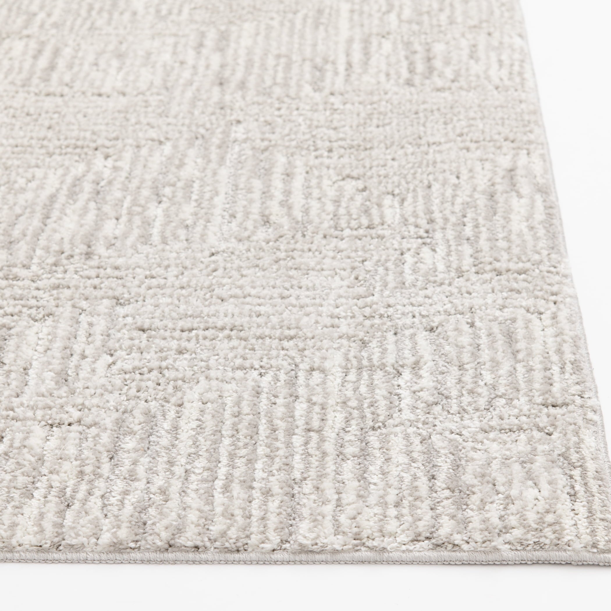 AVERO™ 5' x 7' Gray Geometric Block Hi Low Area Rug - AVERO™