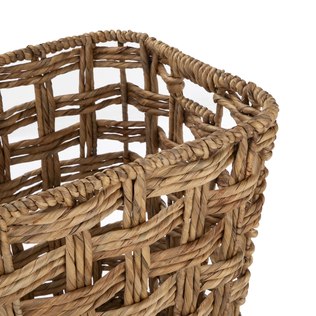 AVERO™ Extra Large Water Hyacinth Twist Decorative Storage Basket with Handles, 19 in x 16 in x 16 in - AVERO™