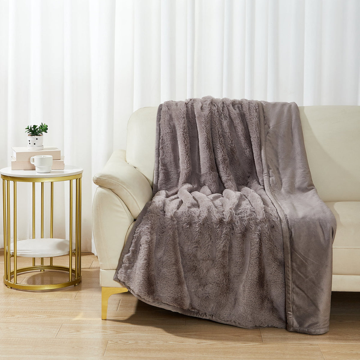 AVERO™ Faux Fur Throw Blanket, 50 in x 72 in, Grey Bisque - AVERO™