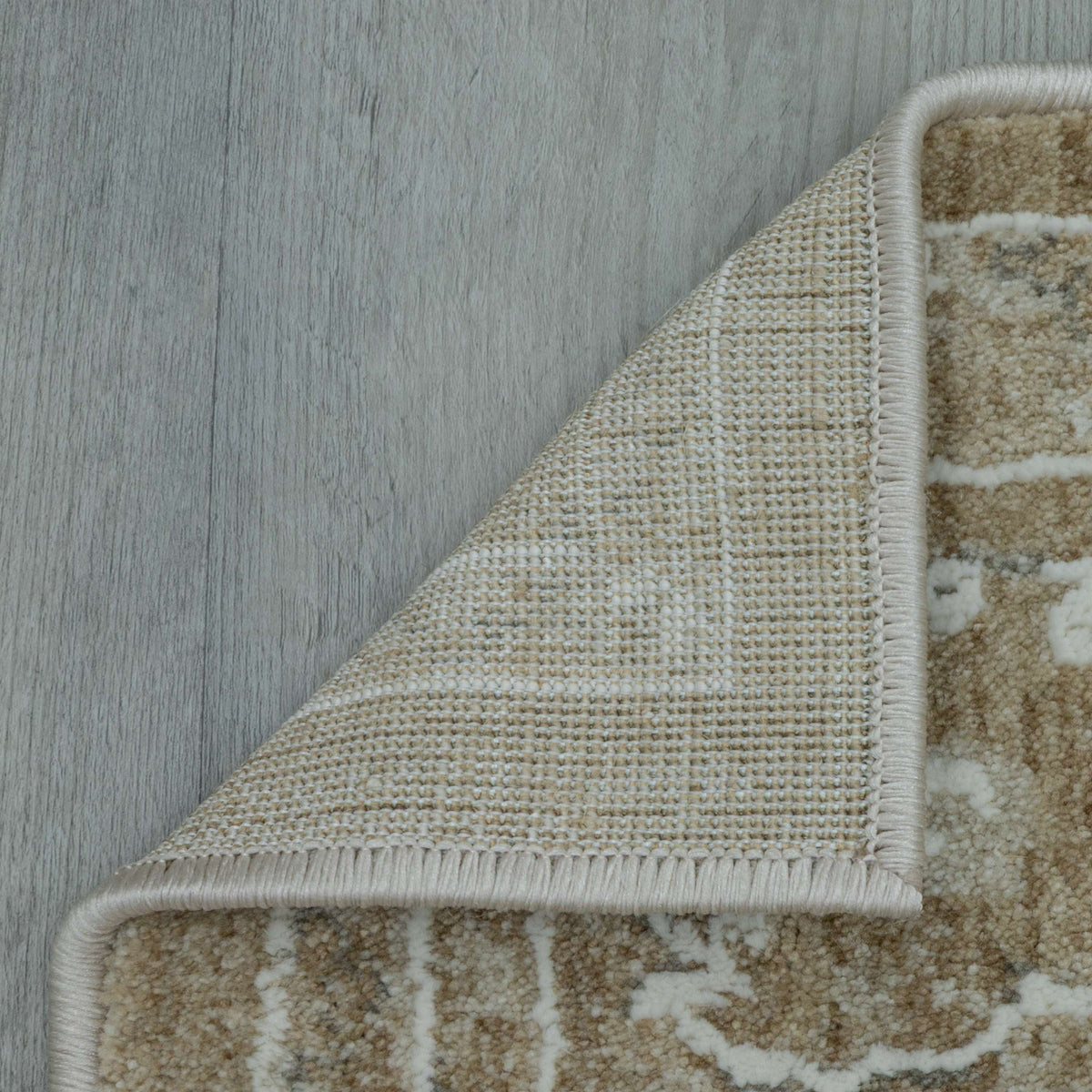 AVERO™ Traditional Plush Beige Medallion Indoor Area Rug, 7' 9" x 10' - AVERO™