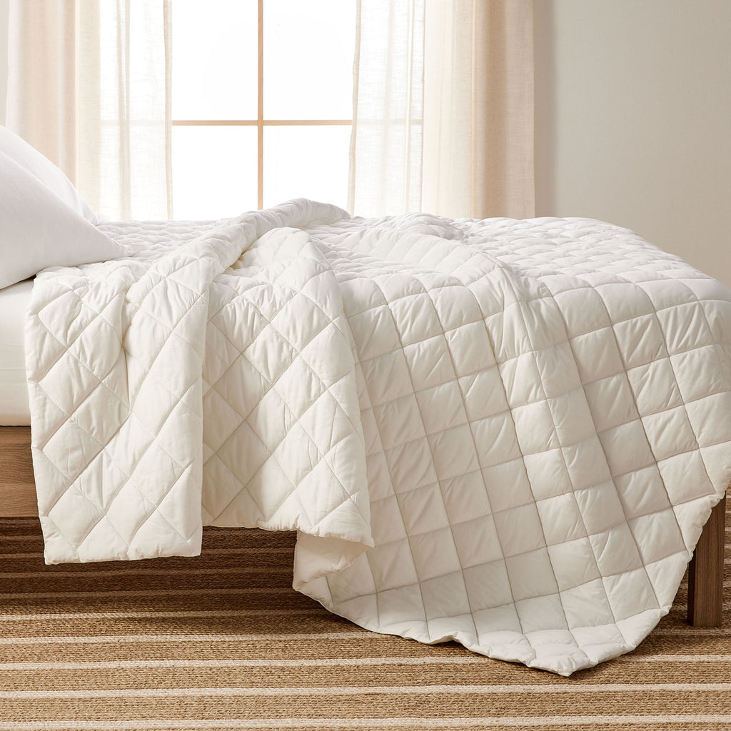 AVERO™ All Season Full/Queen Duvet Insert 90 x 92 - AVERO™