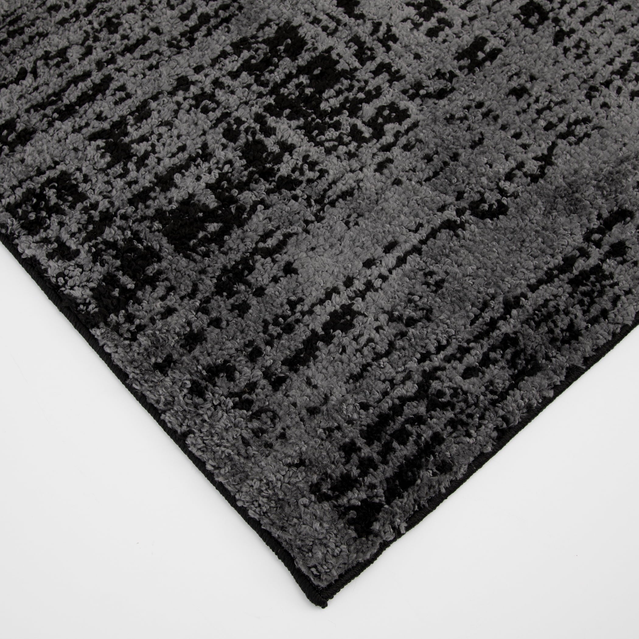 AVERO™ 60"x79" Black and Gray Abstract Indoor Area Rug - AVERO™