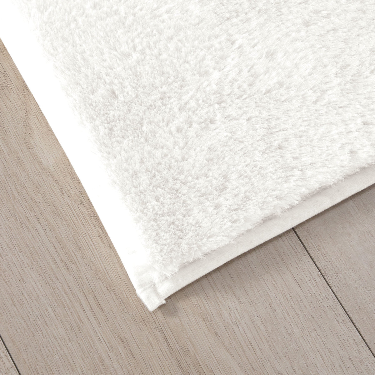 AVERO™ Solid Soft Rabbit Faux Fur Area Rug Black,30x46" - AVERO™