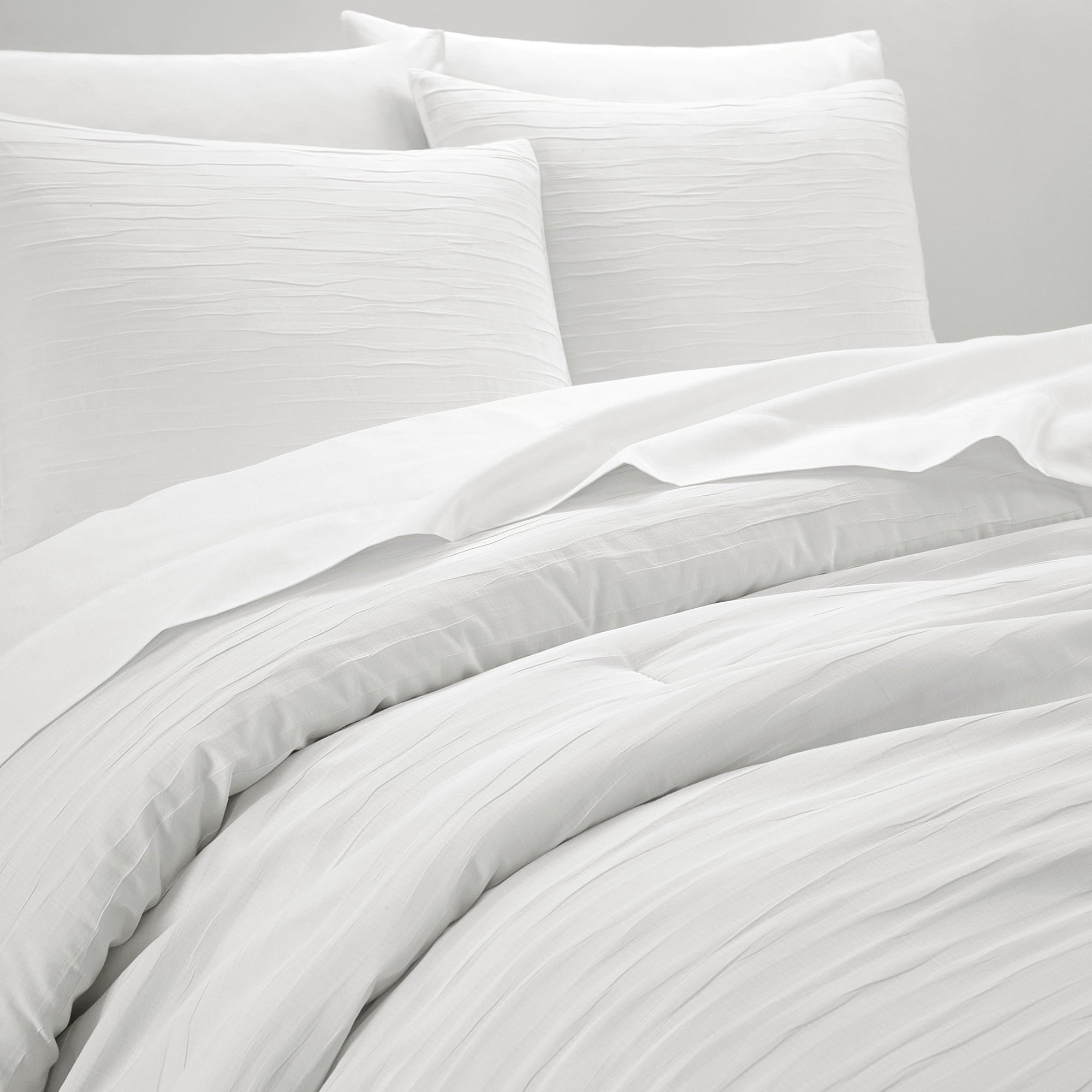 AVERO™ 7 Piece Crinkle Pleated Bed in a Bag Comforter Set with Sheets, Queen - AVERO™