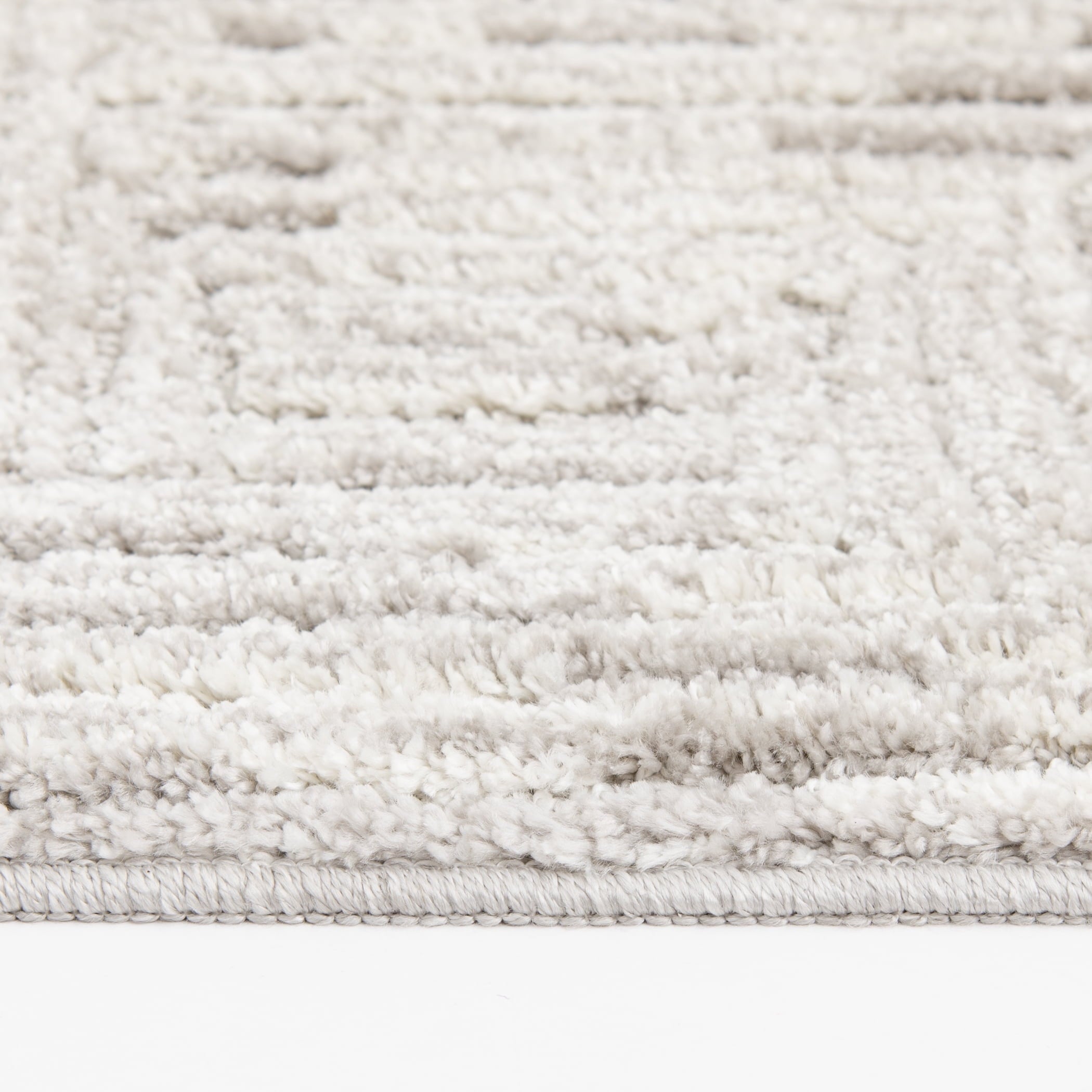 AVERO™ 5' x 7' Gray Geometric Block Hi Low Area Rug - AVERO™