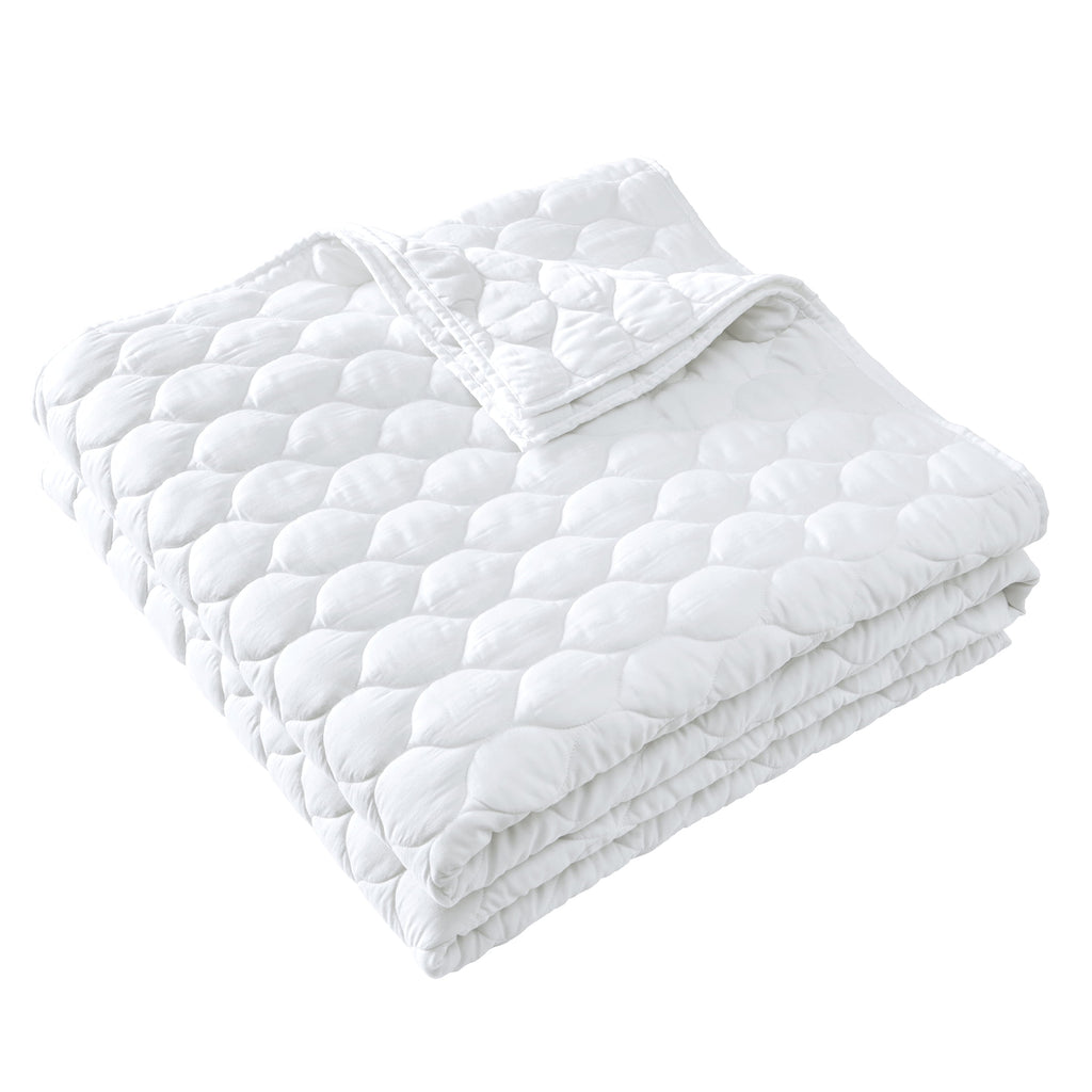 AVERO™ Tencel Quilt, White, King, All-Ages - AVERO™