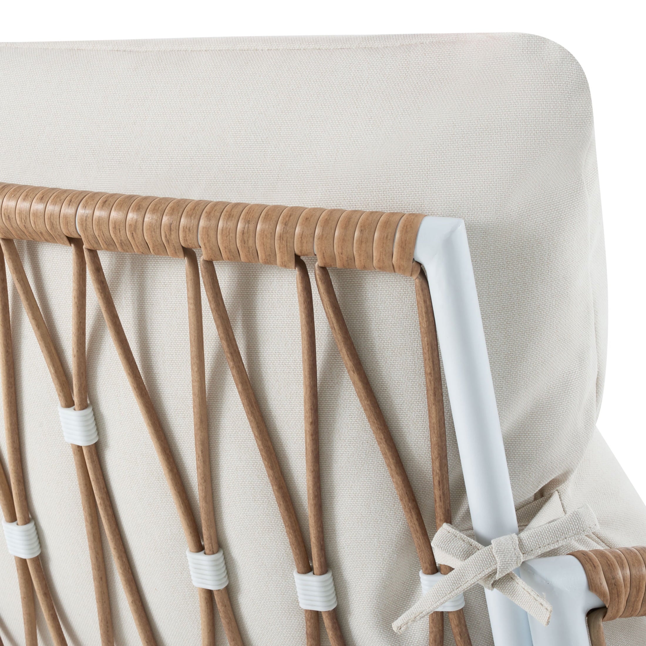 AVERO™ Lilah Outdoor Wicker Loveseat with White Cushions - AVERO™