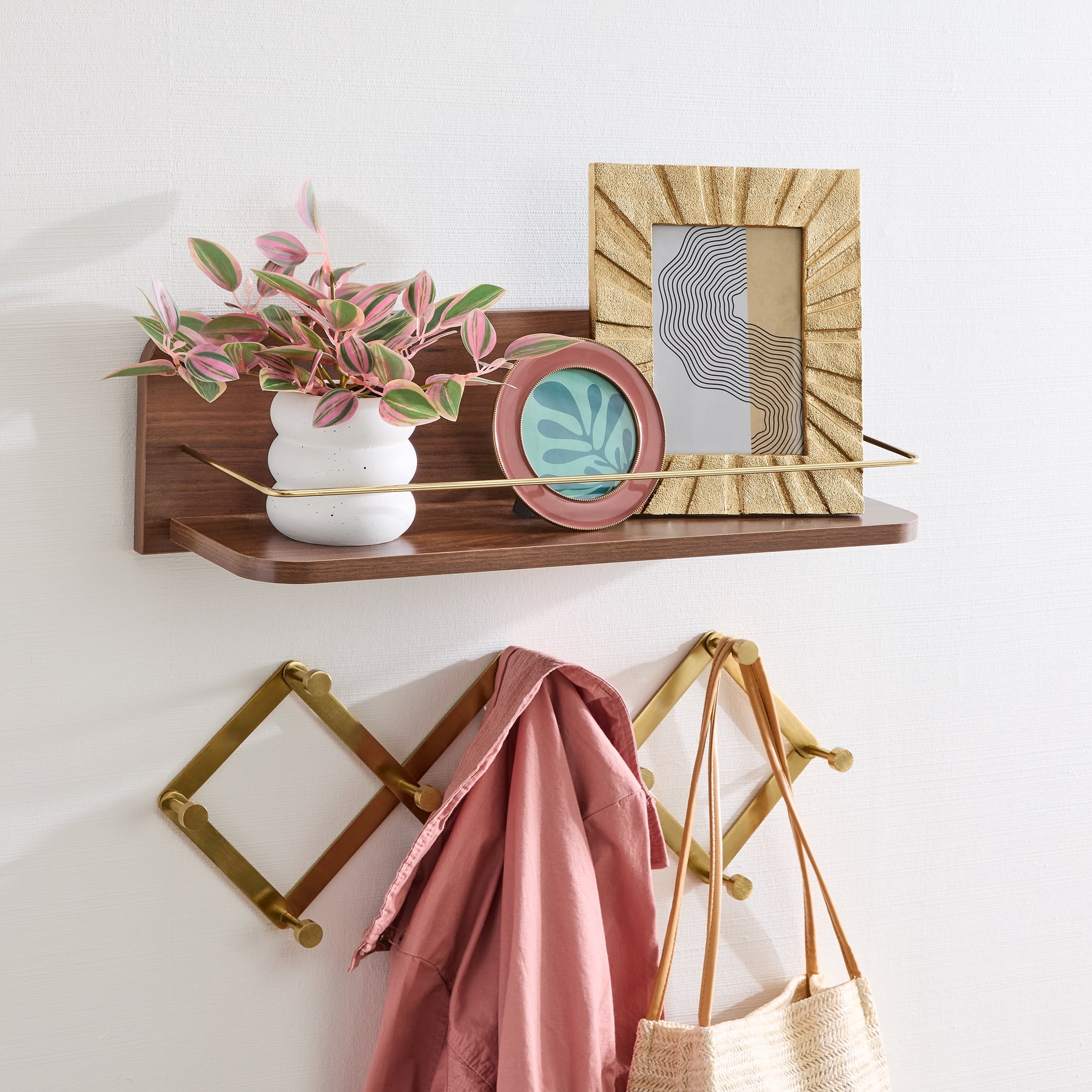 AVERO™ 23 inch Black Shelf with Gold Metal Rail