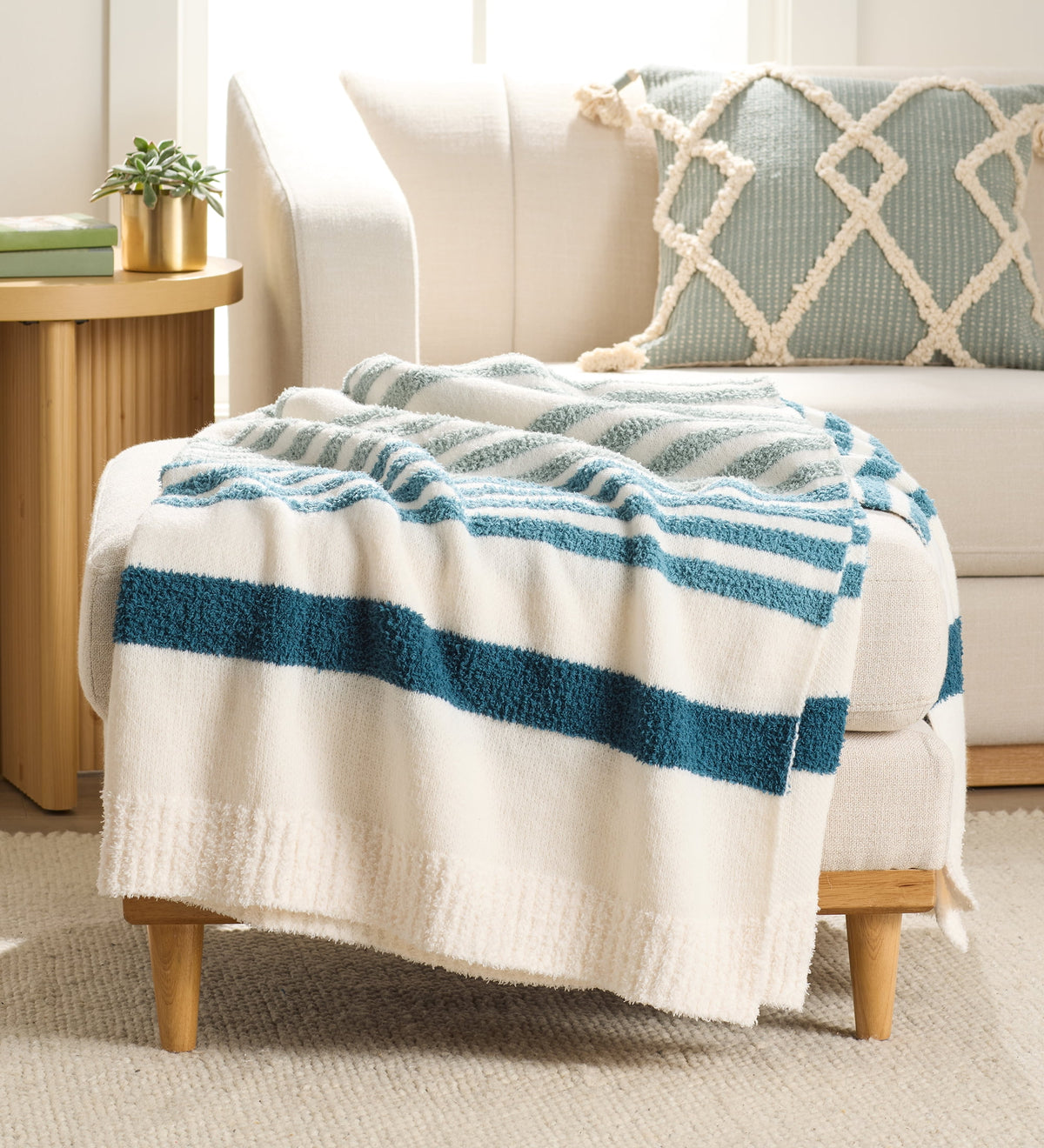 AVERO™ Cozy Knit Throw Blanket, Blue Silver, 50 x 72 in