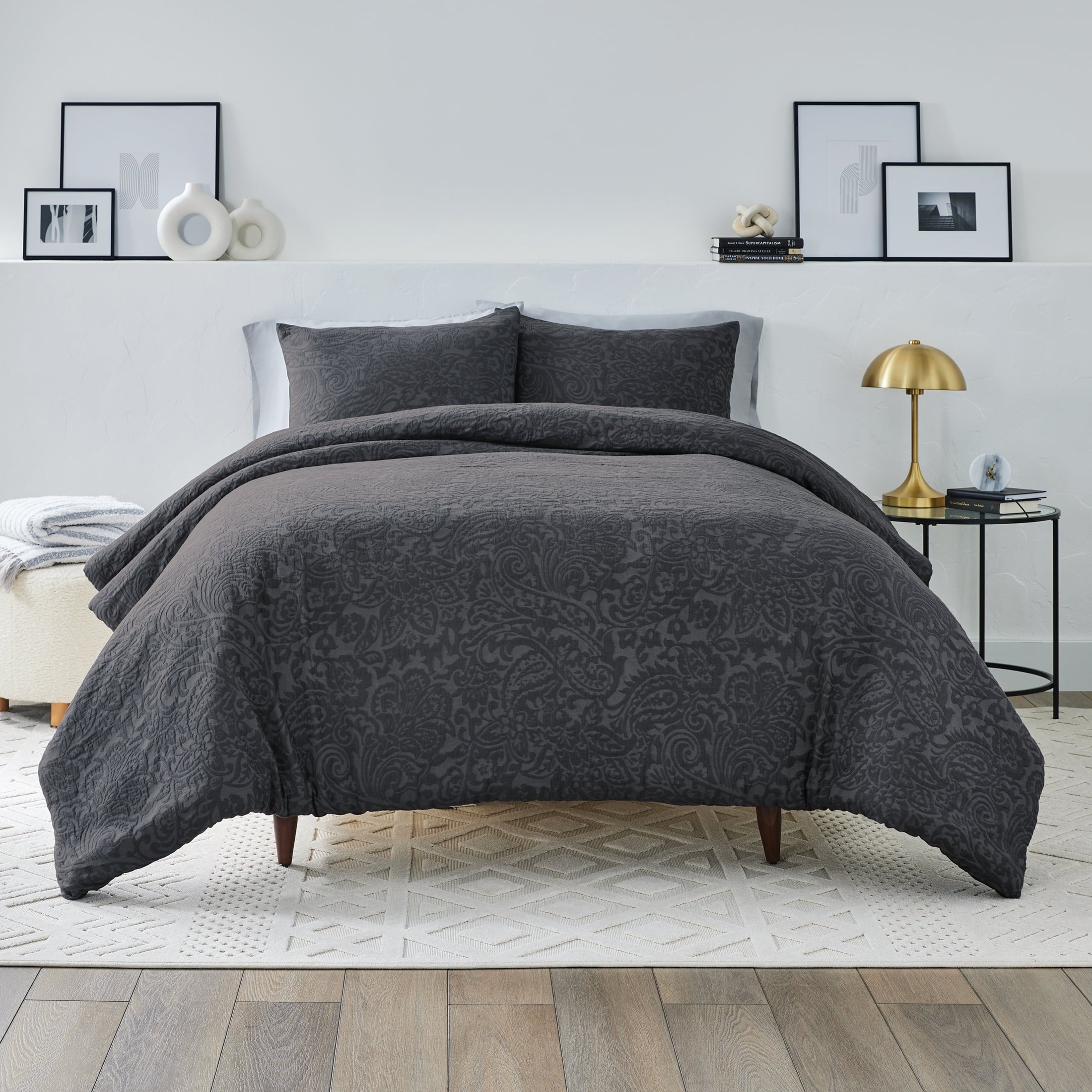 AVERO™ 3-Piece White Paisley Matelasse Comforter Set, Full/Queen - All-Season Bedding