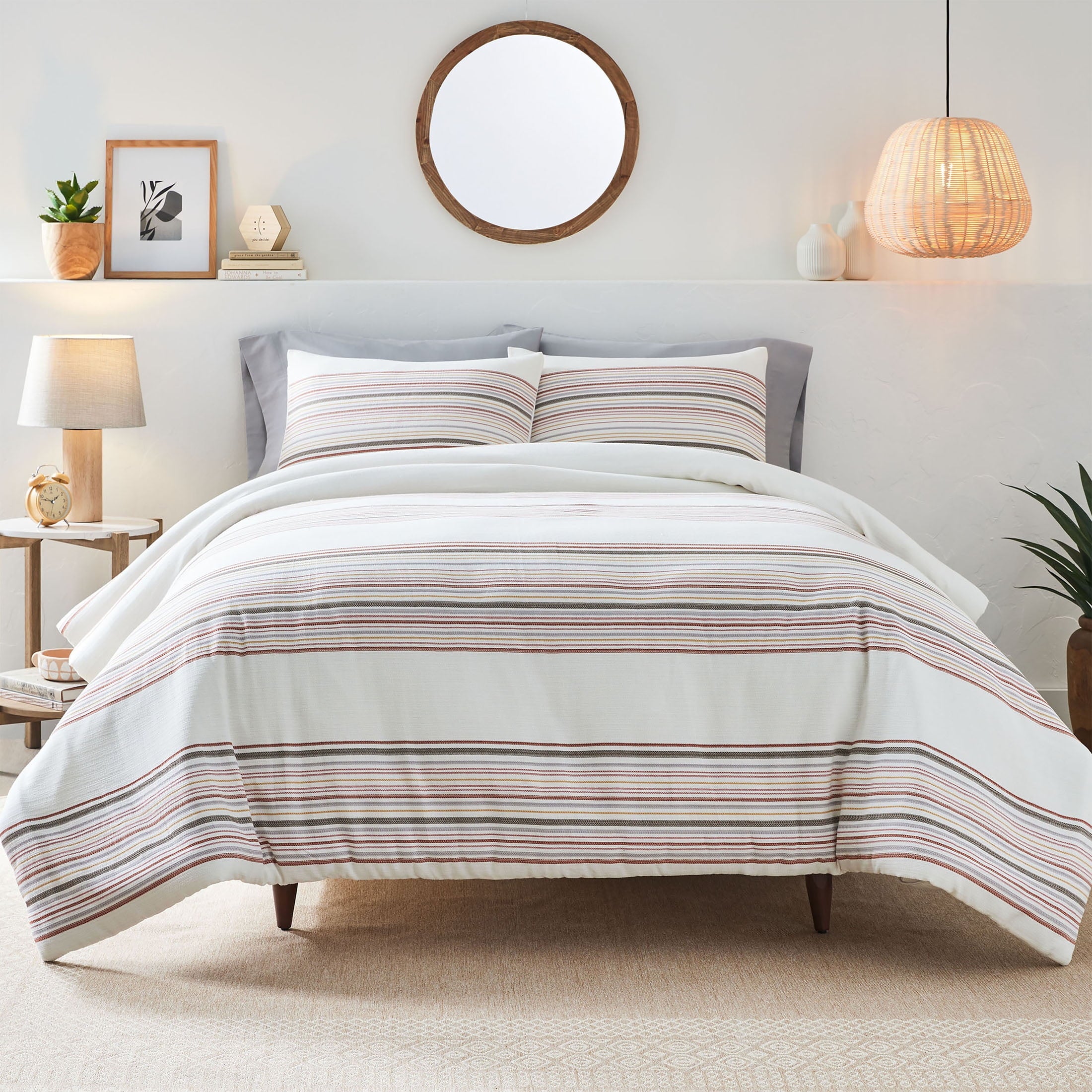 AVERO™ 3-Piece White Paisley Matelasse Comforter Set, Full/Queen - All-Season Bedding