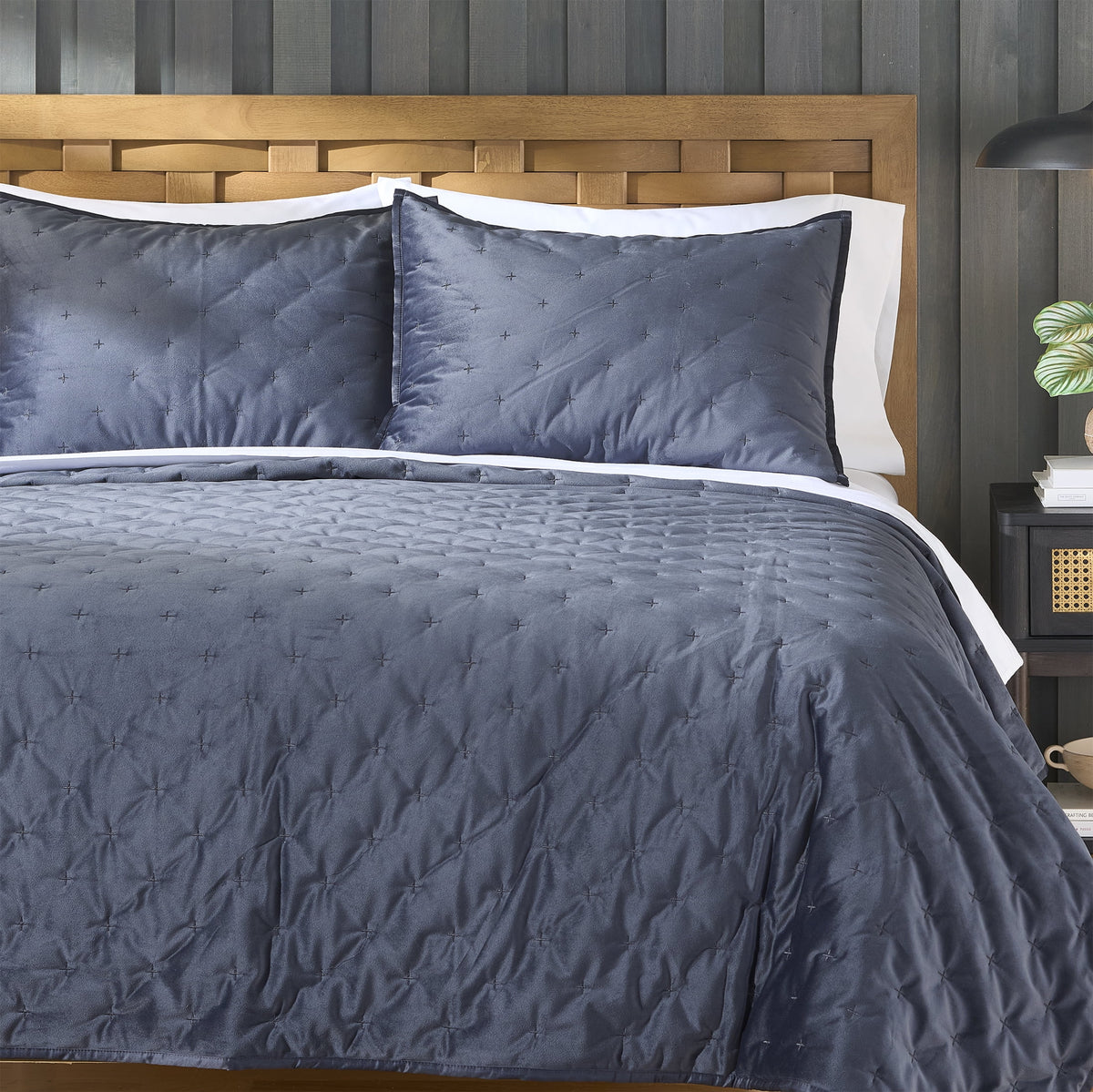 AVERO™ Tan Soft Velvet Embroidered Quilt, Full/Queen