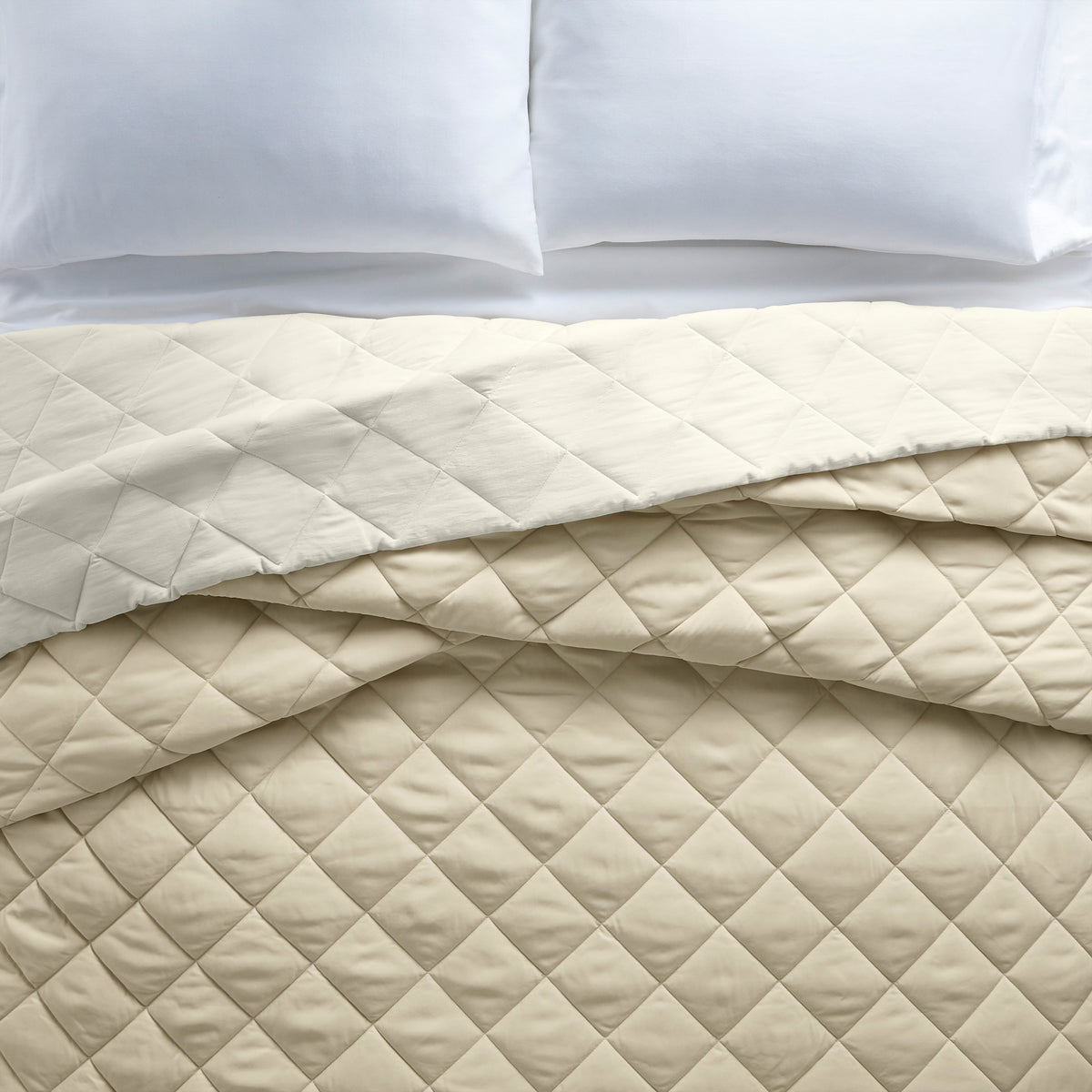 AVERO™ Down Alternative Comforter, Full/Queen - Blue, Reversible