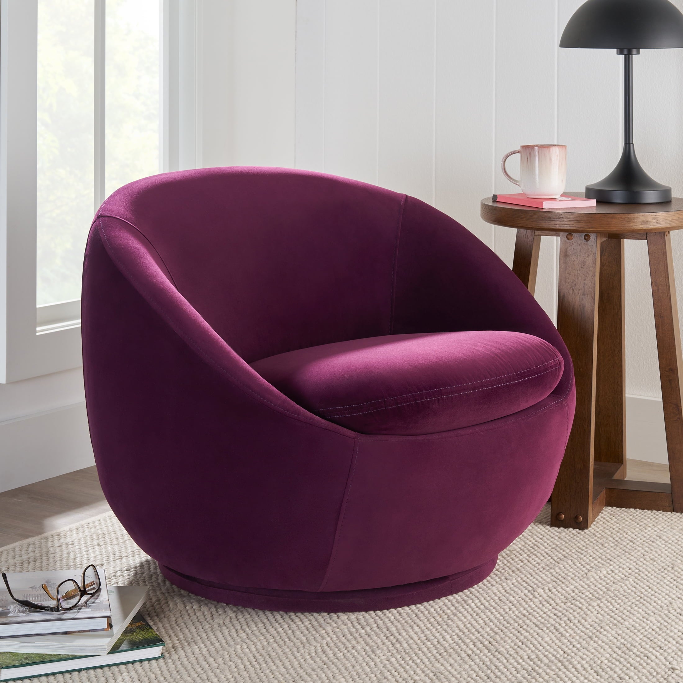 AVERO™ Mira Swivel Accent Chair, Cream