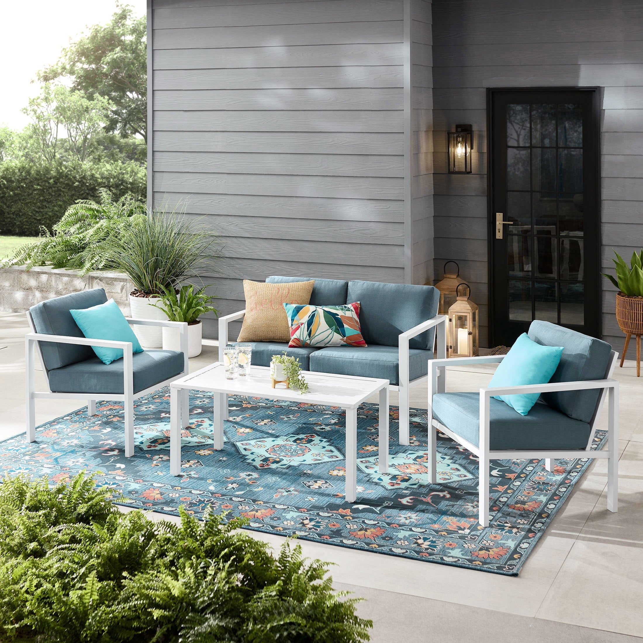 AVERO™ Dashwood 4pc Conversation Set, White with Blue - AVERO™