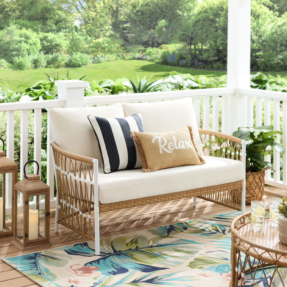 AVERO™ Lilah Outdoor Wicker Loveseat with White Cushions - AVERO™