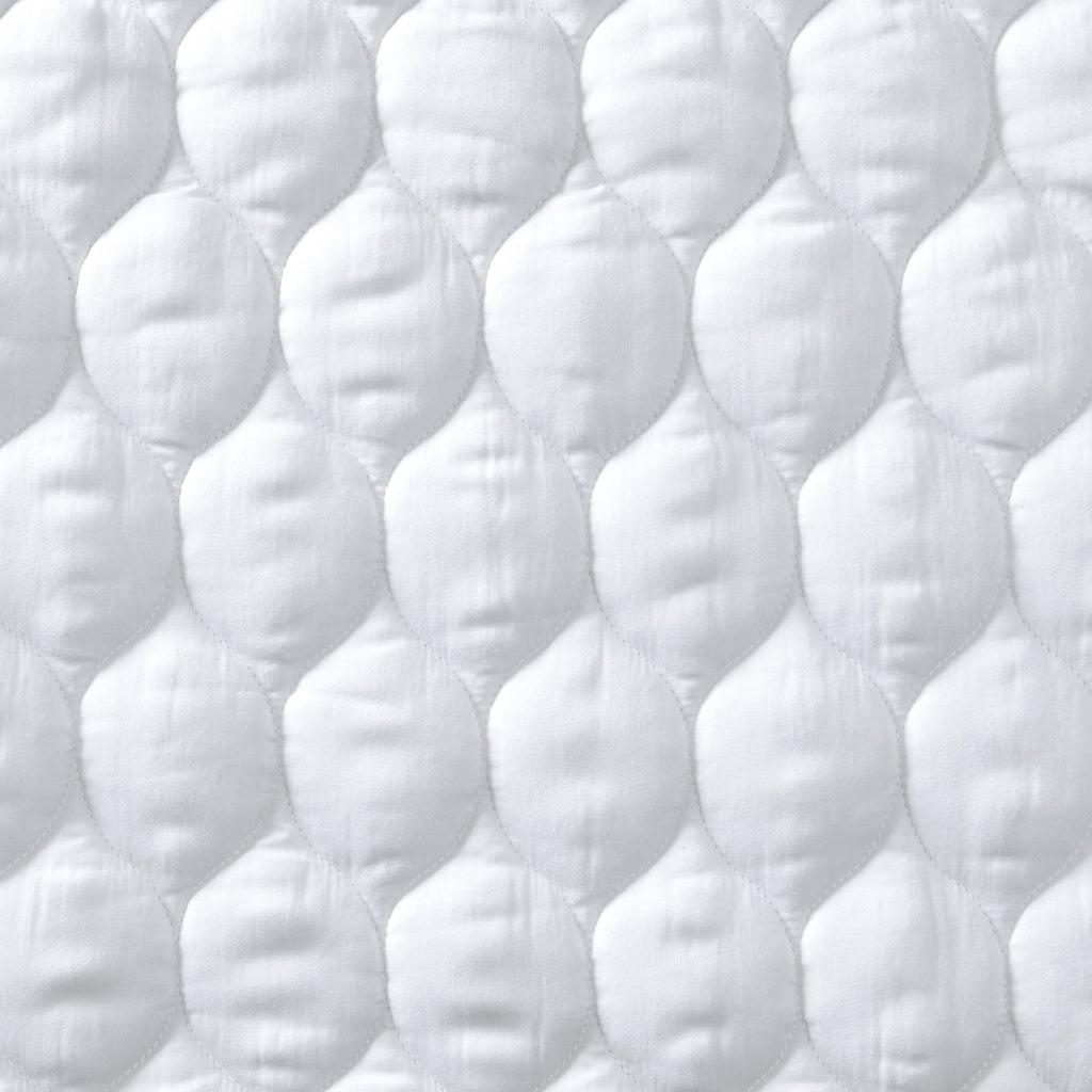AVERO™ Tencel Quilt, White, King, All-Ages - AVERO™