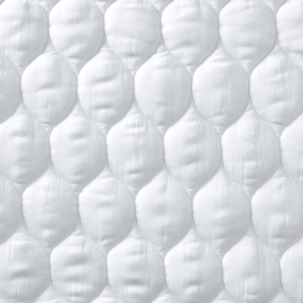 AVERO™ Tencel Quilt, White, King, All-Ages - AVERO™