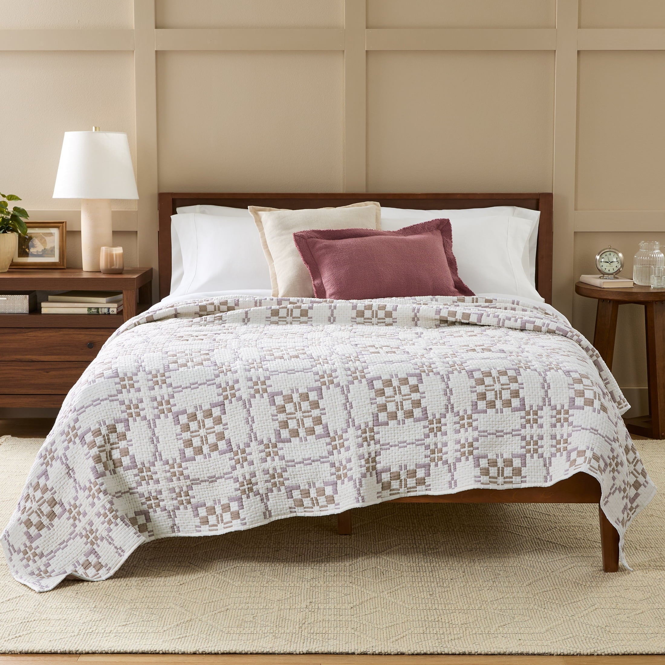 AVERO™ Ivory Modern Mosaic Cotton Matelasse Reversible Quilt, King - AVERO™