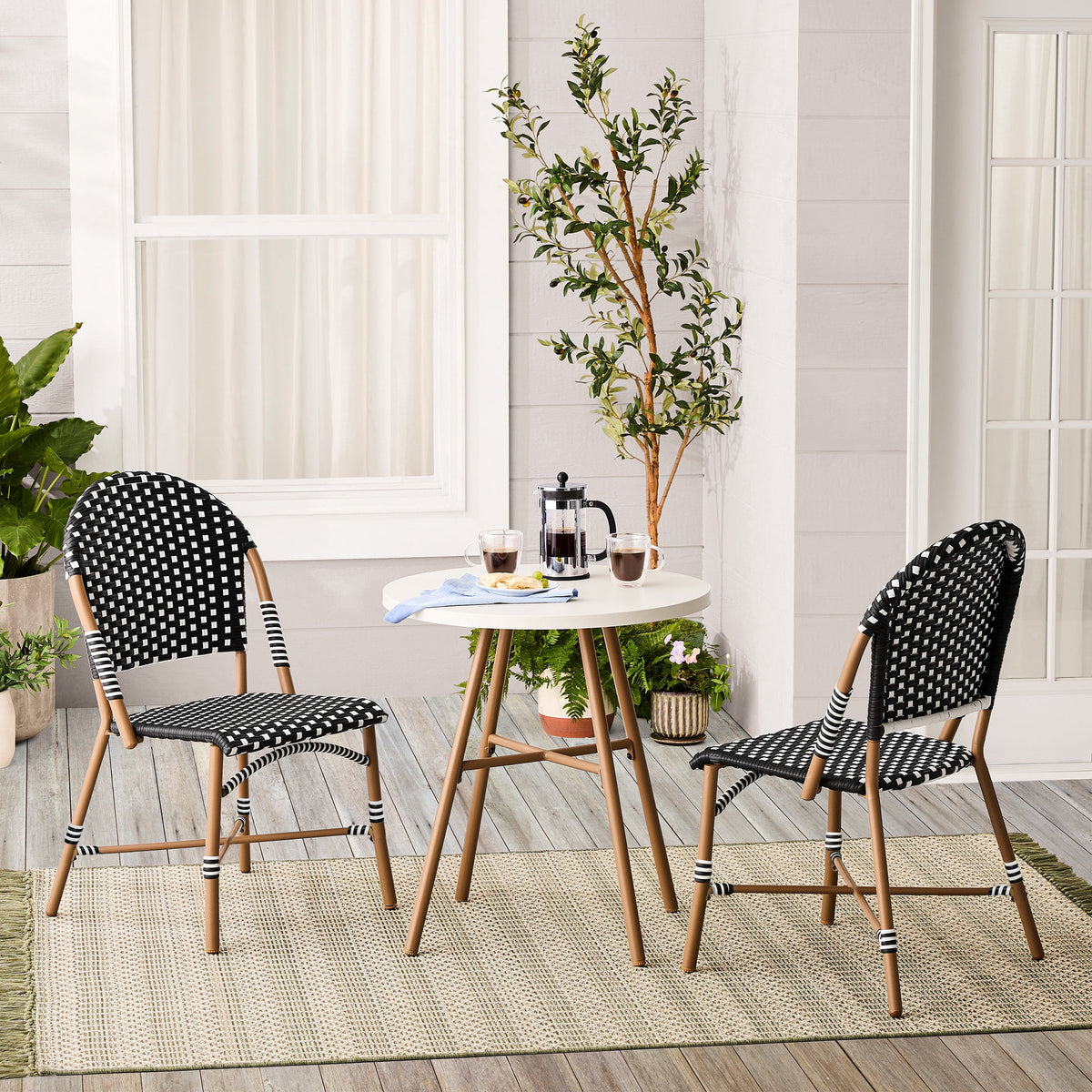 AVERO™ Lilah Outdoor Metal Bistro Table - AVERO™
