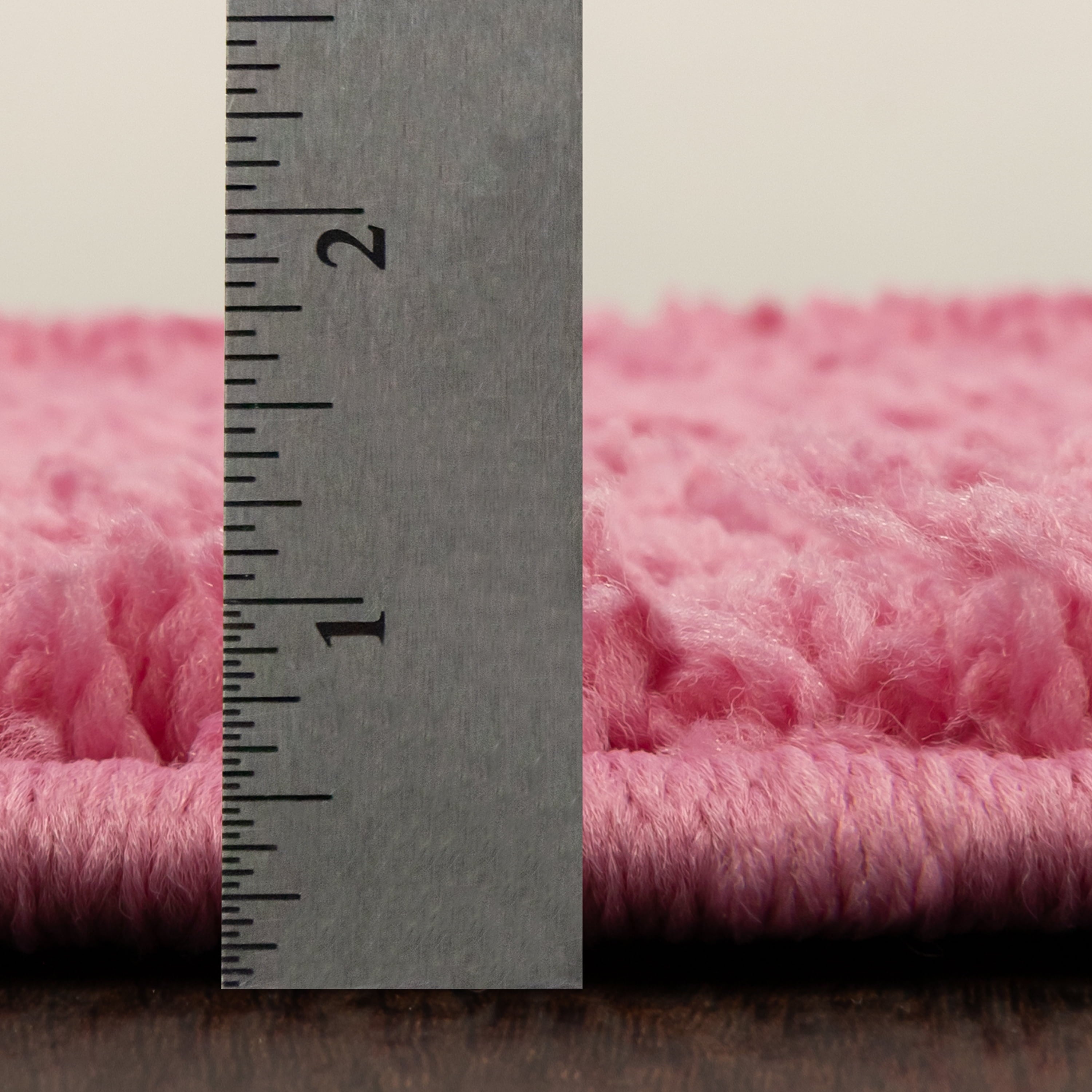 AVERO™ (2 pack) Traditional Solid Pink Youth Shag Indoor Area Rug, 3 ft x 4 ft 8 in - AVERO™