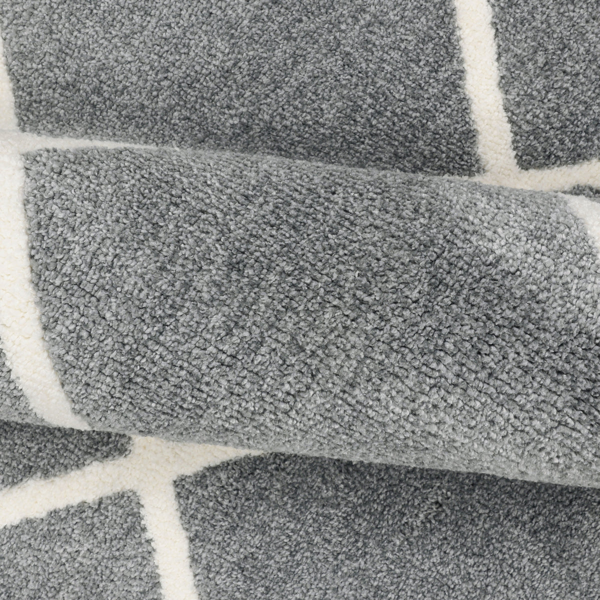 AVERO™ (2 pack) Diamond Plush Gray Indoor 30 in x 45 in Accent Rug - AVERO™