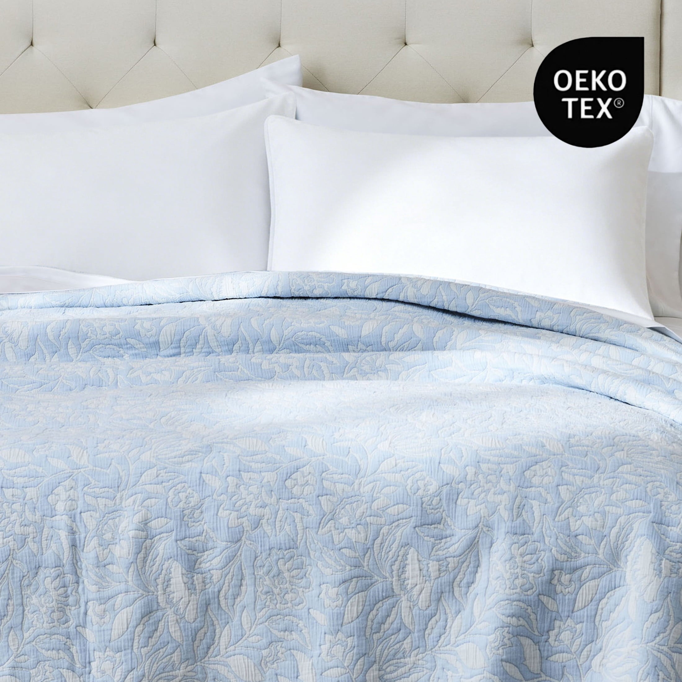 AVERO™ Floral Matelass Quilt, King, Blue Bedding - AVERO™