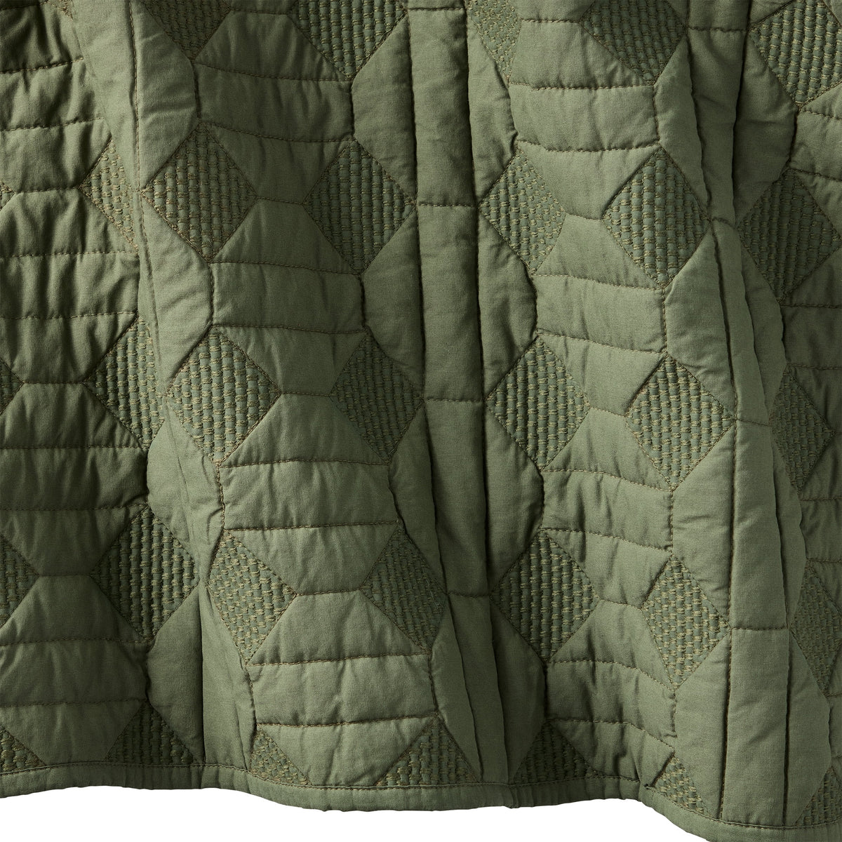 AVERO™ Crafted Geo Cotton Quilt, Dark Cilantro Dark Green, Full/Queen - AVERO™