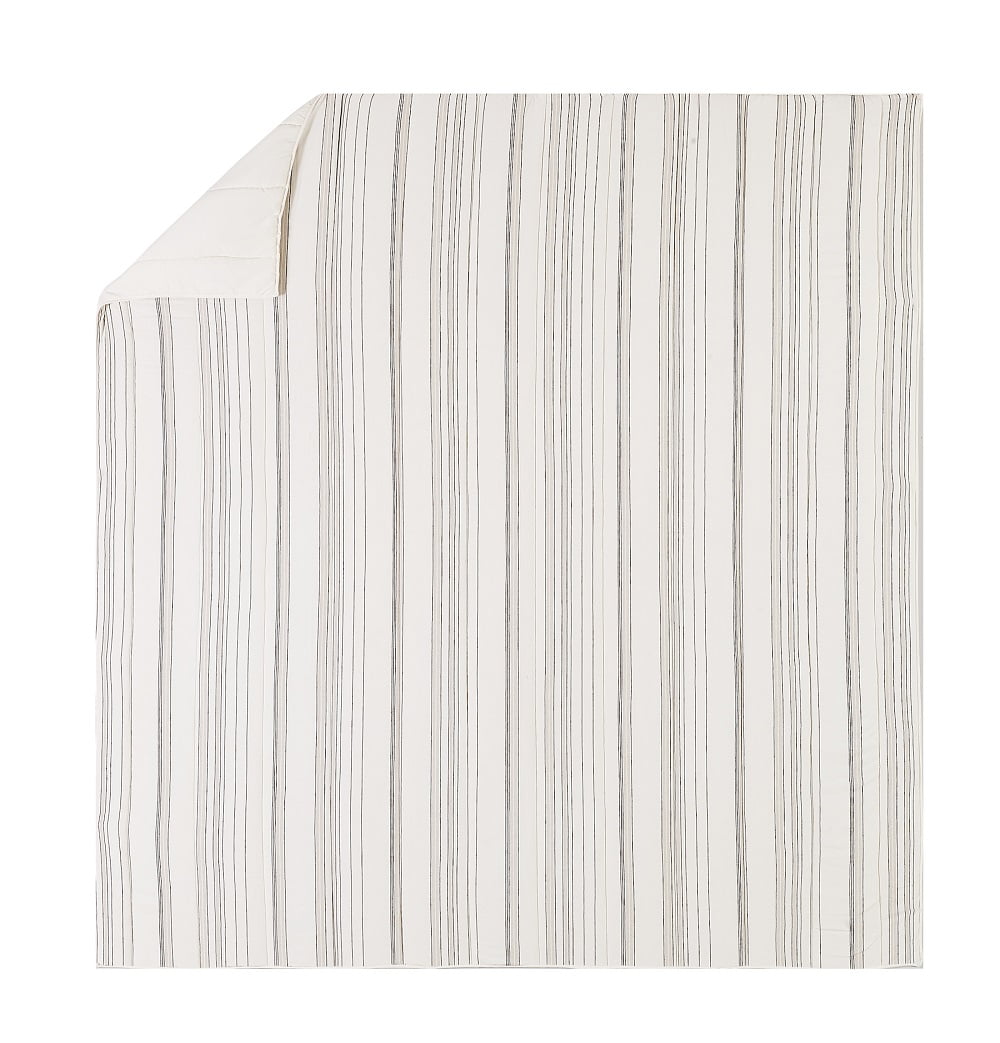 AVERO™ Ticking Stripe Cotton Quilt, Off-White, Full/Queen, All Ages - AVERO™
